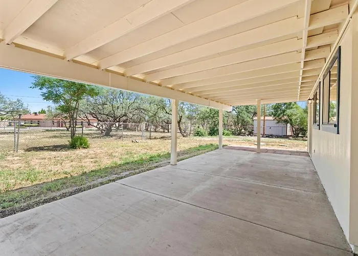 L New L 5br 3bth Large And Modern L Loc L 1 Acre Lot