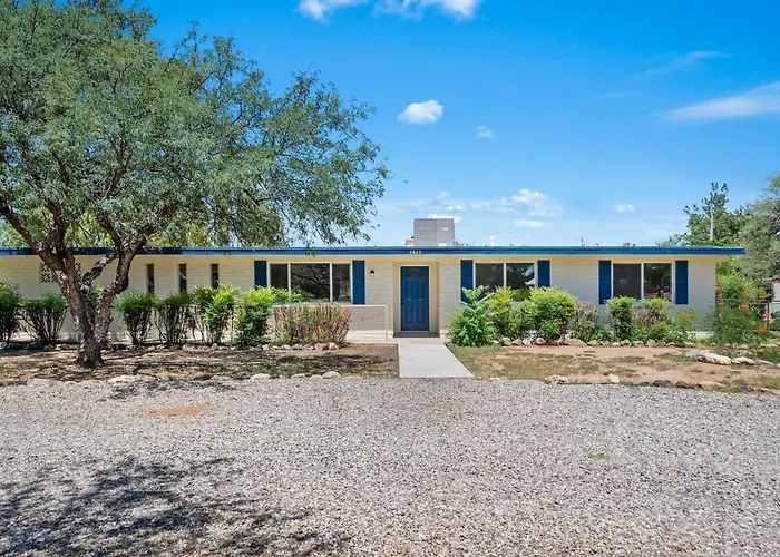 Holiday home L New L 5br 3bth Large And Modern L Loc L 1 Acre Lot Sierra Vista