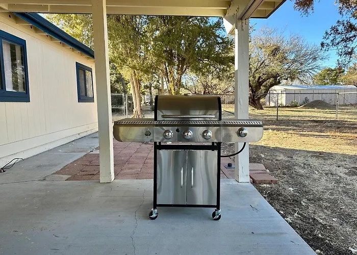L New L 5br 3bth Large And Modern L Loc L 1 Acre Lot * Sierra Vista